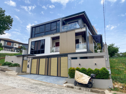 Charming 4-Bedroom House and Lot in Havila Filinvest, Taytay, Rizal