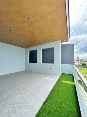 Brand New Modern 3-Storey House for Sale in Greenwoods Executive Village