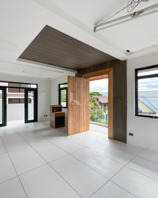 Superb Modern Industrial House and Lot