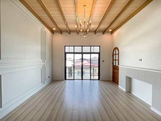 Gorgeous Modern Contemporary Brand New House and Lot For Sale