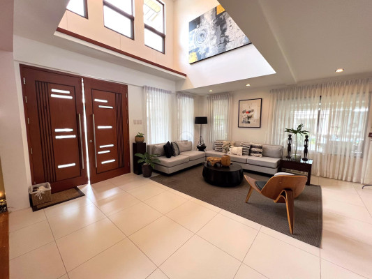 Stunning 5 Bedroom Resort-Style Property for Sale