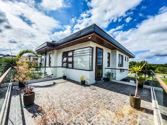 Unwind in this 2-Storey Modern Tropical Corner House and Lot For Sale