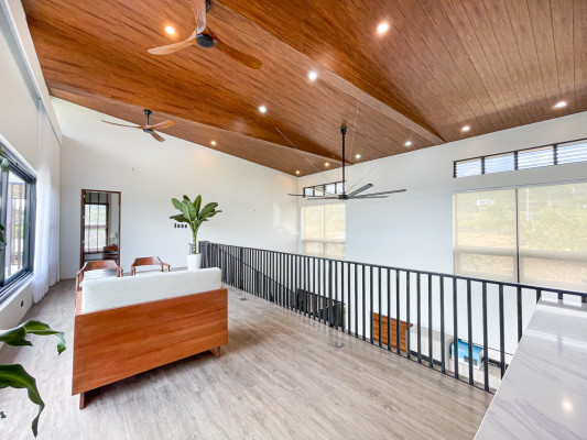 Vast Tropical Rest House For Sale in Taal View Heights