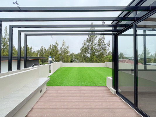 Elegant Brand New Modern Contemporary House and Lot