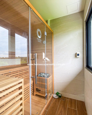 Breathtaking Modern Contemporary House and Lot