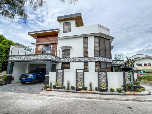 3 Story Contemporary corner house and lot for sale