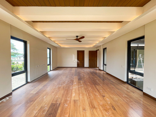 Stylish Modern Contemporary Corner House and Lot in Ayala Alabang Village