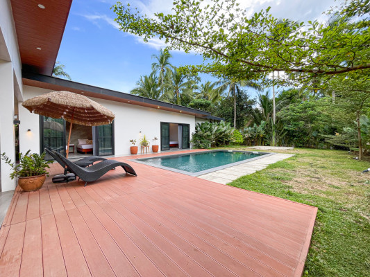 Cozy Luxury Farmhouse For Sale in Alfonso, Cavite