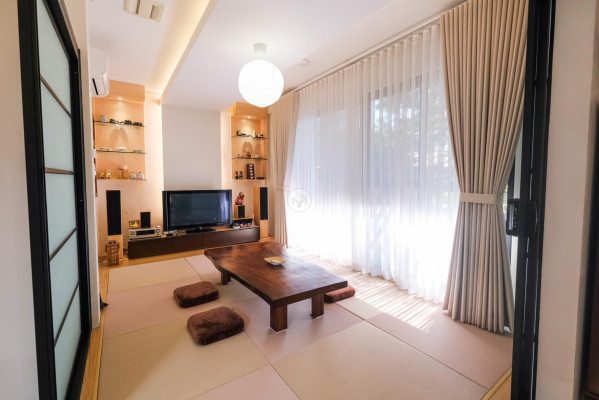 Sensational 5-Bedroom House and Lot for Sale in Southbay Gardens