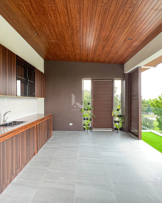Astonishing Modern Contemporary House and Lot For Sale in Woodridge Heights