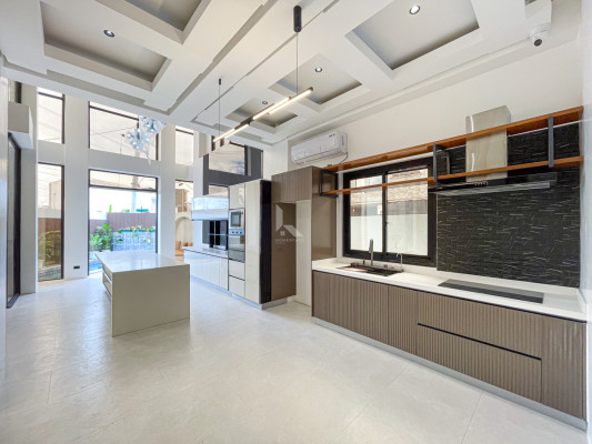 Superb Modern Contemporary Corner House and Lot For Sale