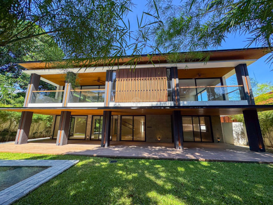 Ultramodern 5-Bedroom House for Sale