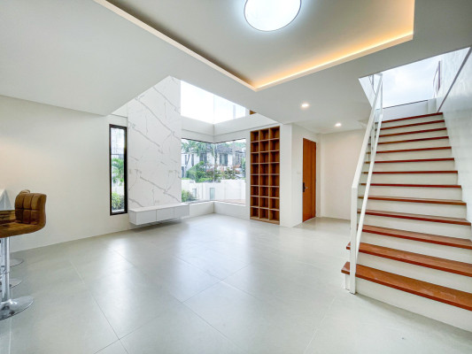 Elegant Modern Contemporary House and Lot For Sale