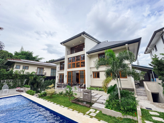 Own this 4-Storey Contemporary House in LGV