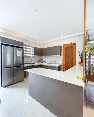 Elegant Modern Contemporary