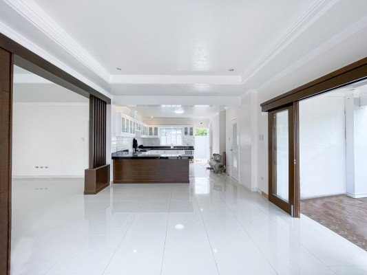 Bright and Airy Modern Contemporary House and Lot
