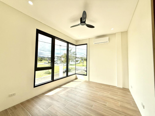 Contemporary 5-Bedroom House for Sale in Treveia, Nuvali, Calamba, Laguna