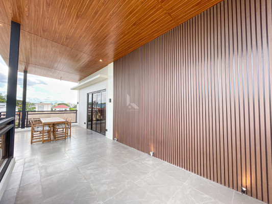 Cozy Fully Furnished Modern Contemporary House and Lot For Sale