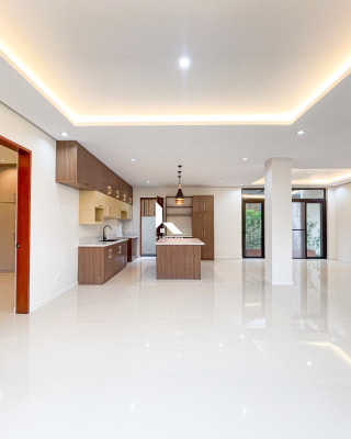 Superb Modern Contemporary House and Lot For Sale