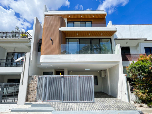 Elegant Modern Contemporary House and Lot For Sale