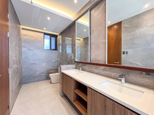 Notable Modern Contemporary Home with Panoramic View in Filinvest 2
