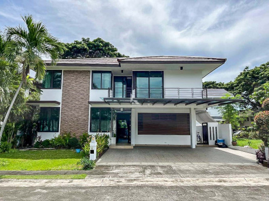 2 Storey Zen Type Design House and Lot for Sale in Ayala Southvale