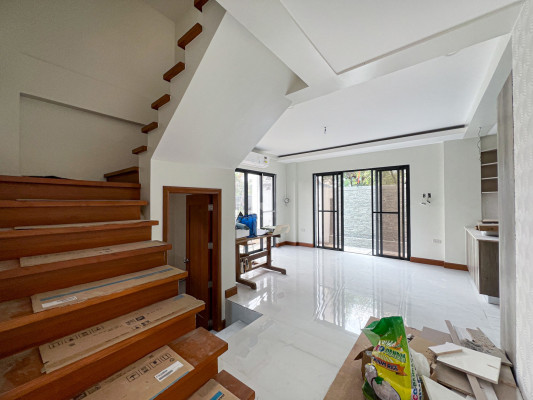 Stunning Modern House and Lot in Vista Real Subdivision, Quezon City