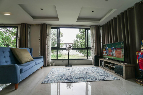 2 Storey Elegant House and Lot located in Woodridge Heights, Marikina City
