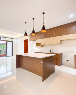 Superb Modern Contemporary House and Lot For Sale