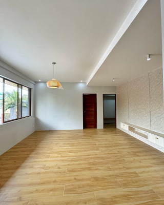 Modern House w/ Swimming Pool for Sale in Rancho Marikina City
