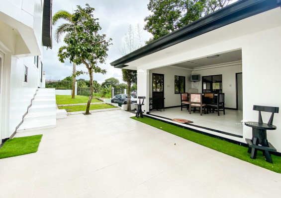 This fully furnished home is Airbnb-ready with end-of-the-road privacy