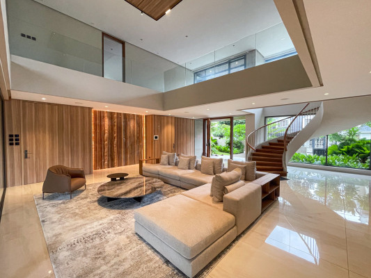 Luxurious Modern Tropical House and Lot in Ayala Alabang Village
