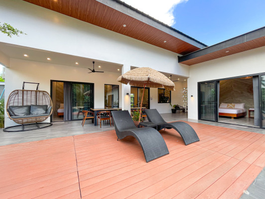 Cozy Luxury Farmhouse For Sale in Alfonso, Cavite