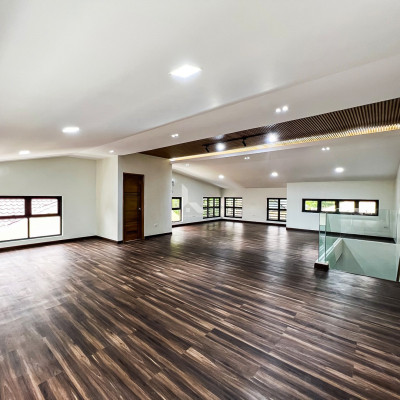 Remarkable Brand New Modern Design House for Sale