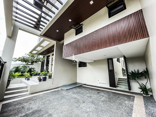 Elegant Brand New 2-Storey House For Sale