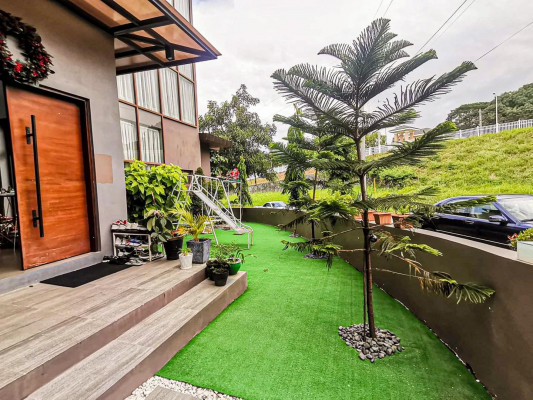 3 Storey Modern House for sale in Lindenwood Residence, Silang Cavite