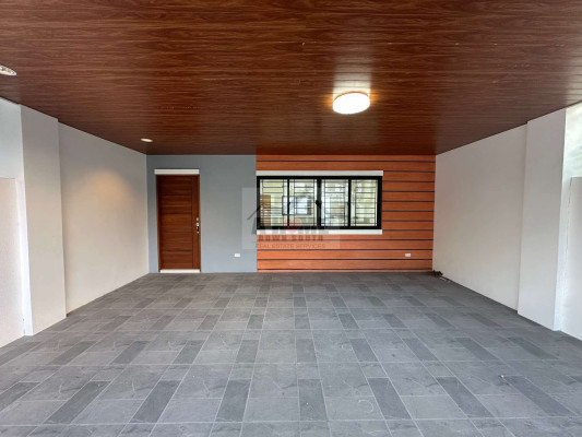 Brand New House in Better Living Parañaque For Sale