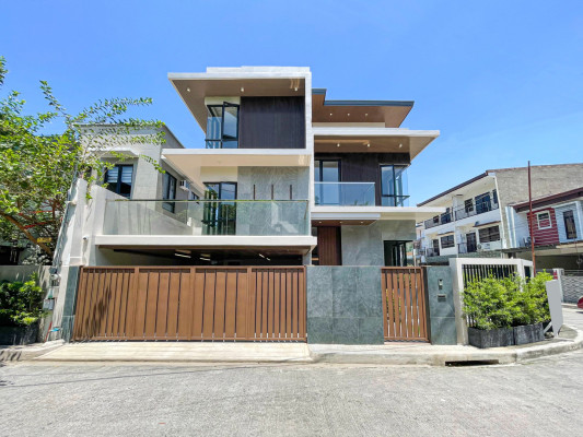 Vast Brand New Corner House & Lot
