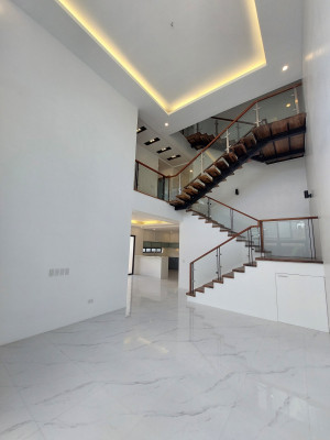3-Storey Modern House for sale in Greenwoods, Pasig City