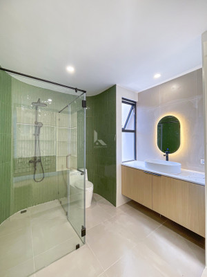 Elegant Modern Contemporary House and Lot For Sale