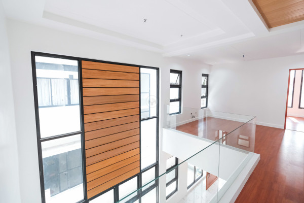 Modern 4-Bedroom House and Lot