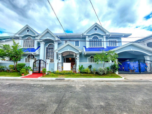 2 Storey House and Lot in Greenwoods, Pasig City