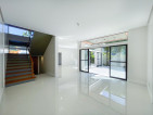 Classy Contemporary House and Lot For Sale
