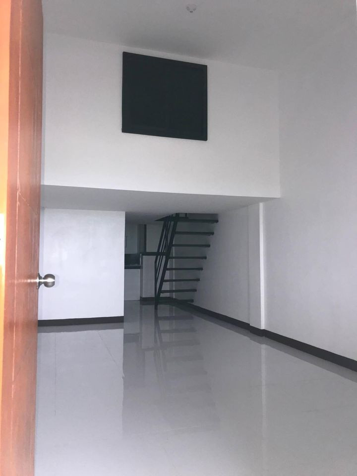 Gallery 2