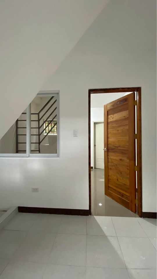 Gallery 2