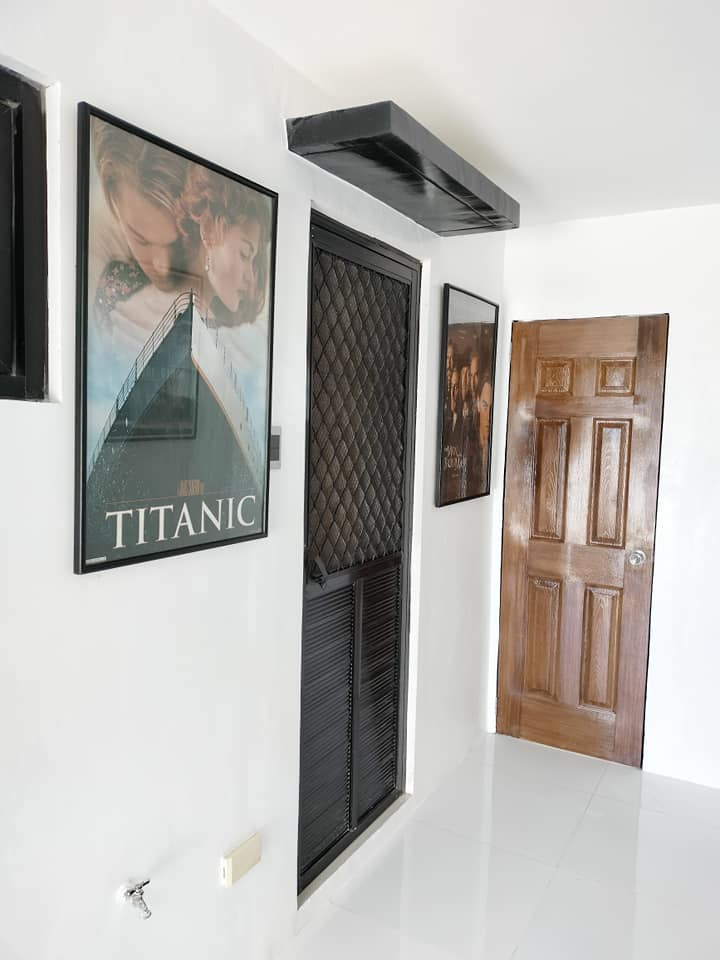 Gallery 4