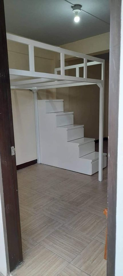 Gallery 5