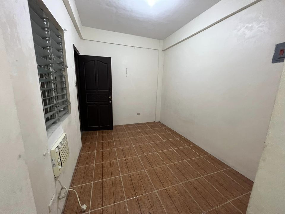 Studio unit for rent