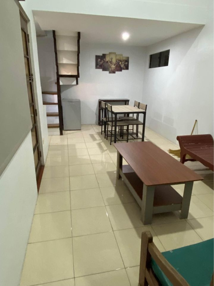 Gallery 2