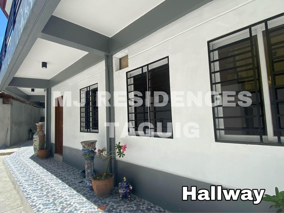 Gallery 3